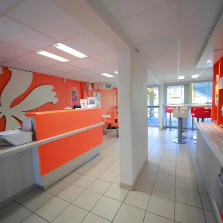 Premiere Classe - Anduze Hotel Alès